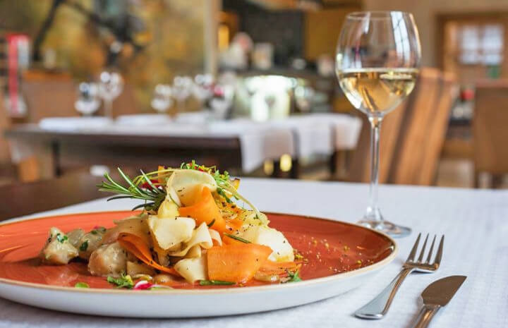 Kolacja degustacyjna z doborem win - Gdańsk