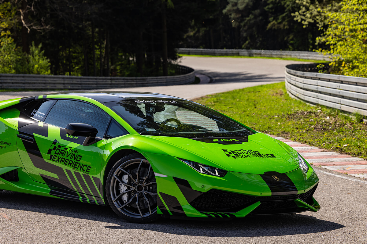 Lamborghini Huracan - 610 KM włoskiego temperamentu i napęd 4x4