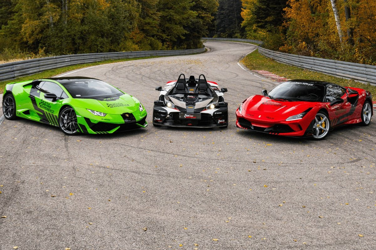 Pojedynek Ferrari F8 Tributo vs Lamborghini Huracan vs KTM X-Bow - voucher na Torze Kielce