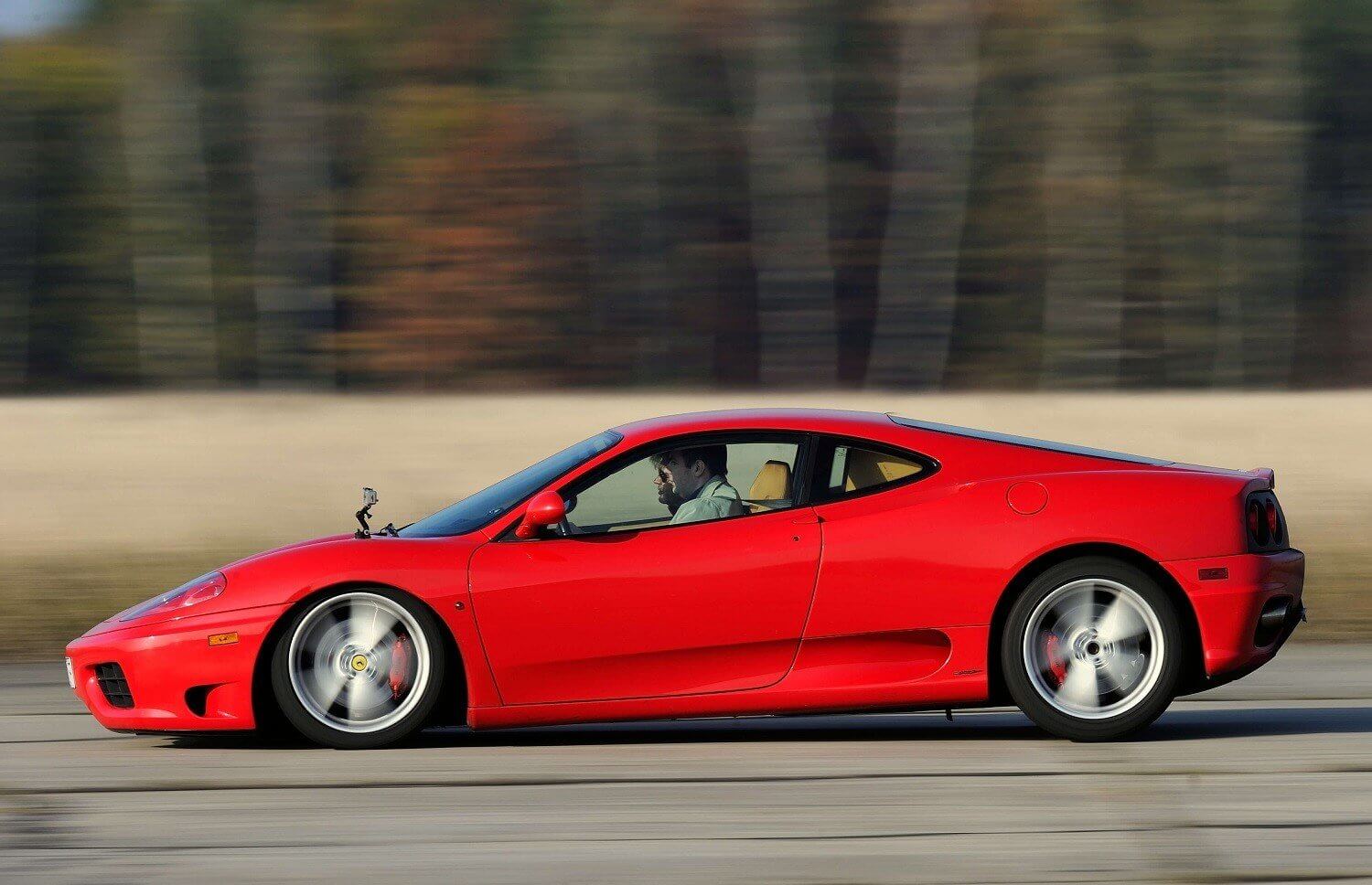 Jazda Ferrari na torze