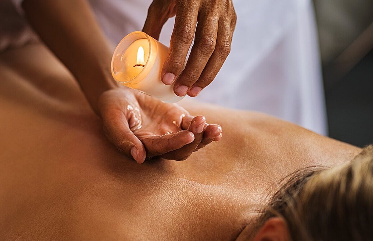 Masaż świecą aromatyczną - Salon masażu w Krakowie