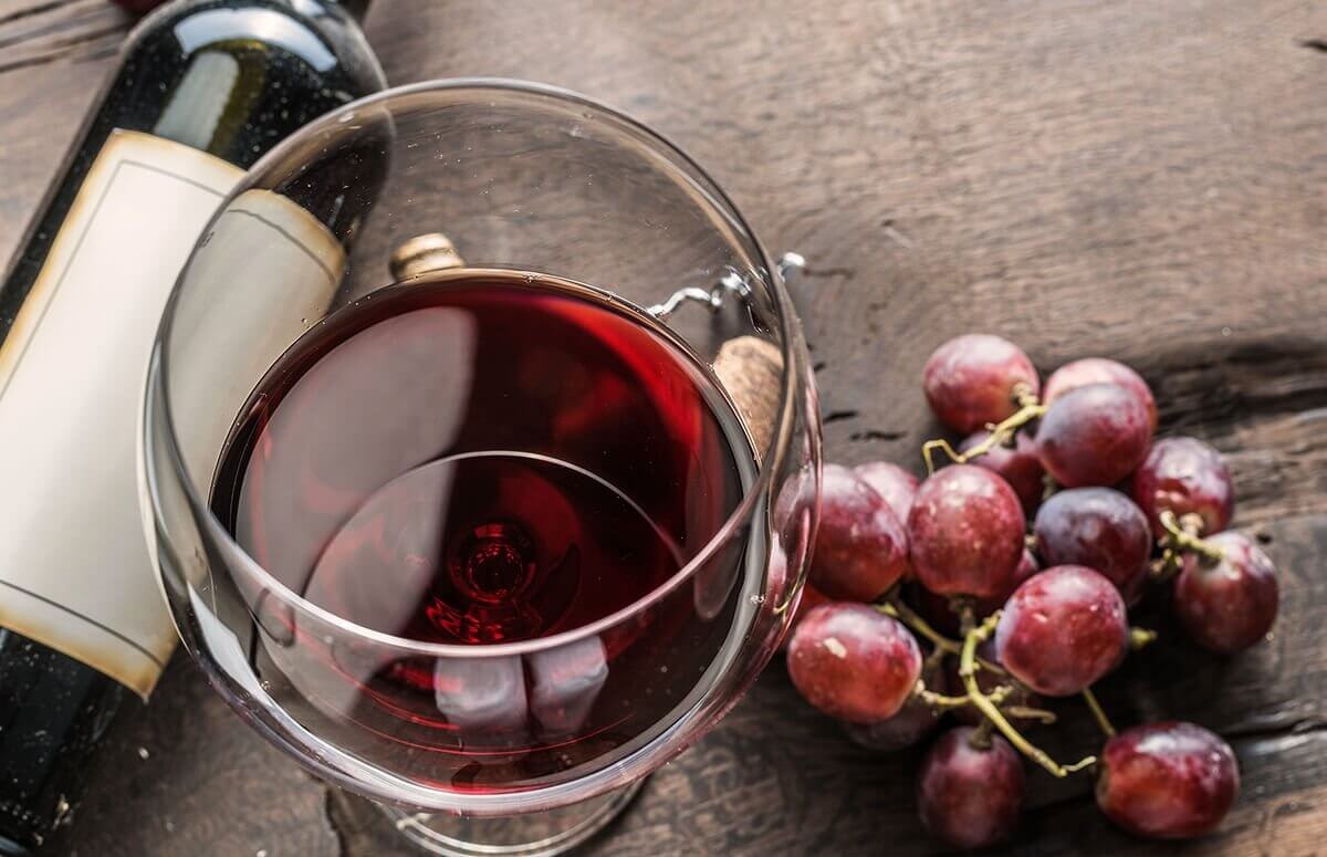 Warsztaty winiarskie z degustacją wina - voucher prezentowy