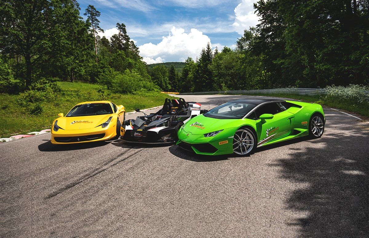 Jazda Lamborghini vs KTM X-Bow vs Ferrari