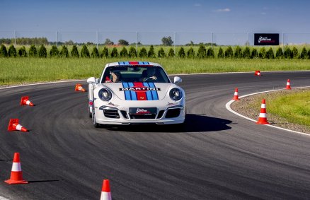 Jazda Porsche 911 na torze - 5 okrążeń