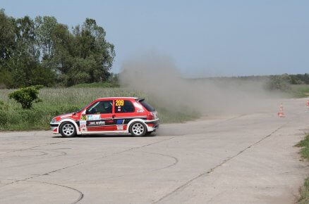Rajdowa jazda Peugeot Rally RS (4 km)