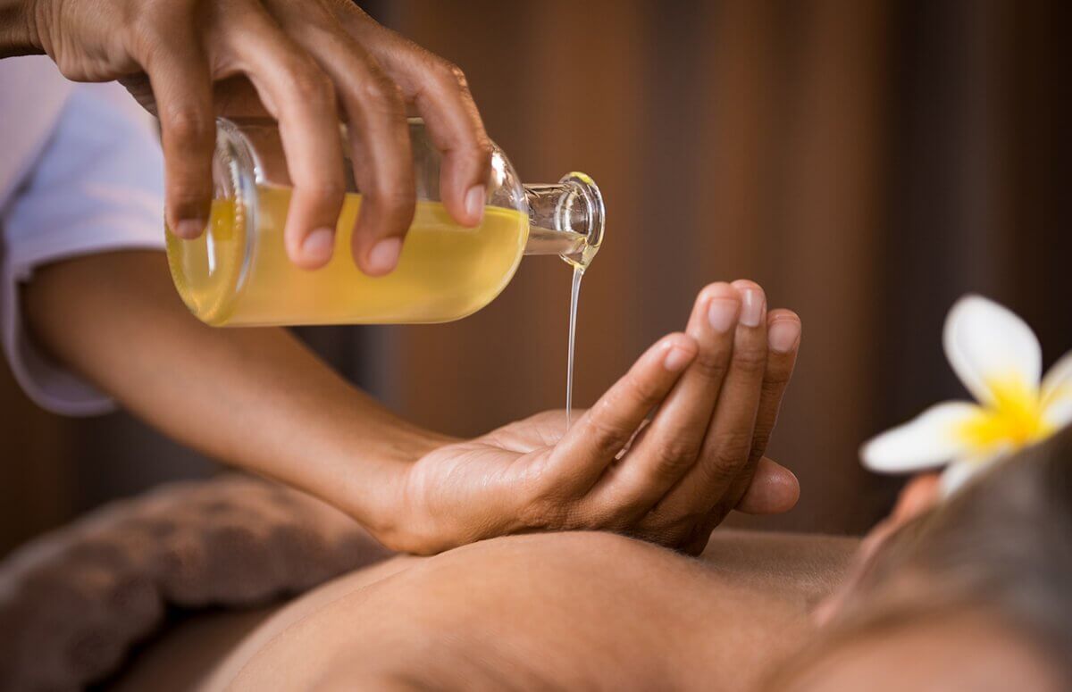Zabiegi relaksacyjne i masaż w SPA
